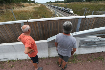 Malgré les essais, les riverains ont été surpris par le bruit. Photo : R. Joubert