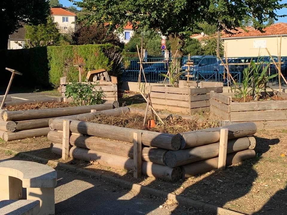 Inauguration des jardins du collège Jean Rostand de La Rochefoucauld en Angoumois
