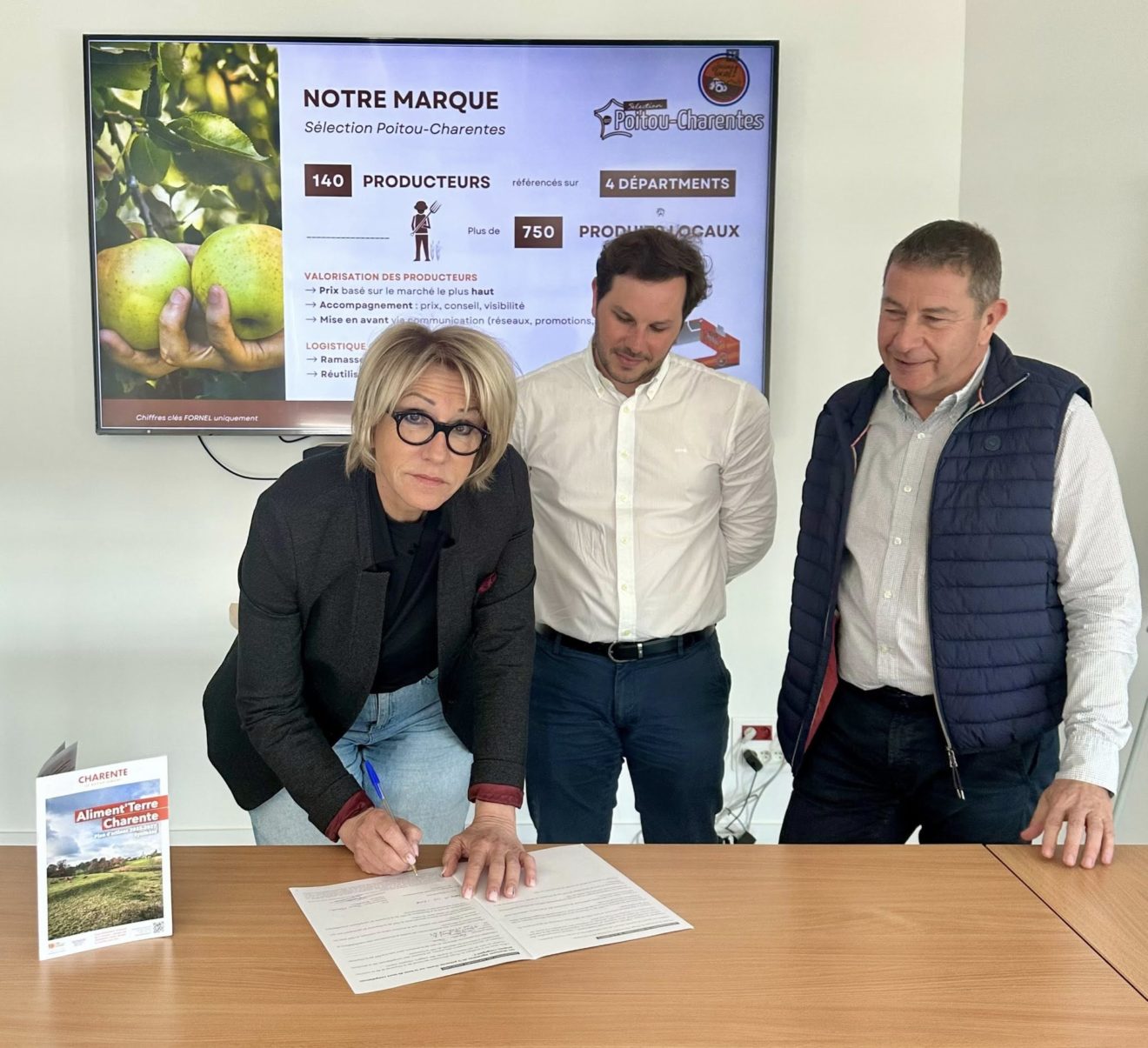 Conseil départemental de la Charente - Signature de la Charte d'engagement avec l'Entreprise FORNEL dans le cadre du Projet Alimentaire Territorial